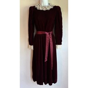 Vintage Brenda Hollon Burgundy Red Velvet Dress 6 Lace Collar Victorian Gothic